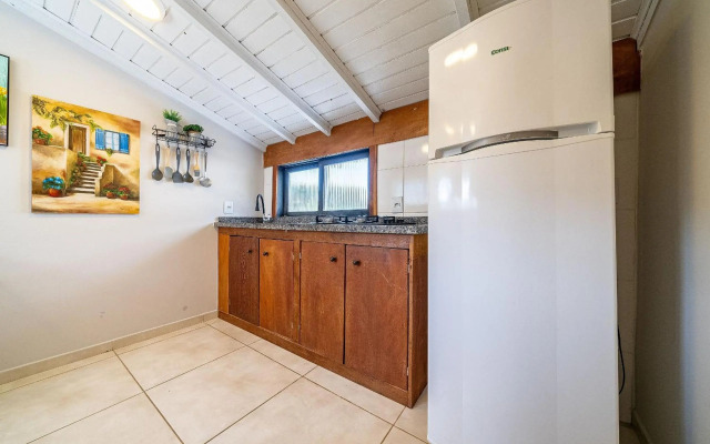 274 - Excelente apto 02 dormitórios em Mariscal