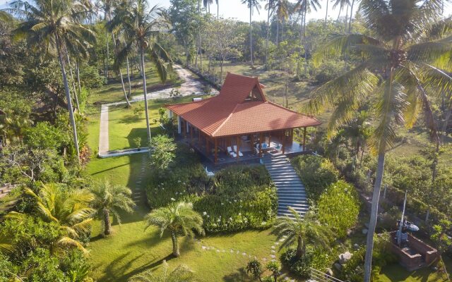Villa Ronggo Mayang Bali