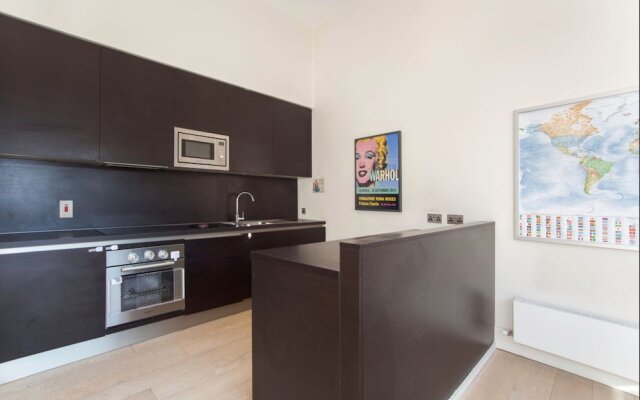 2 Bedroom Home With Private Patio