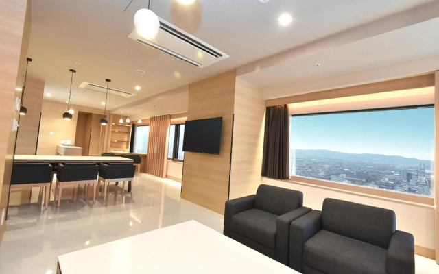 Oriental Suites Airport Osaka Rinku