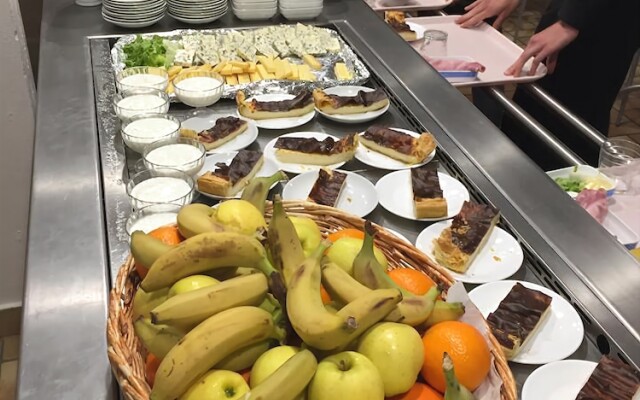 CRJS et Auberge de Jeunesse - Hostel