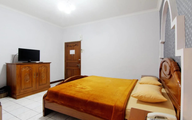 Lingga Hotel