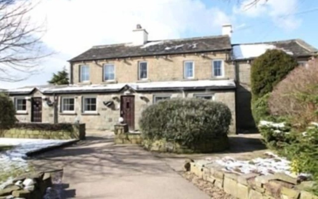 Three Acres Inn & Restaurant