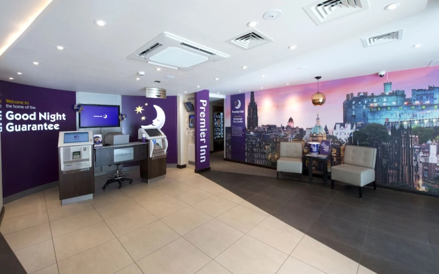 Premier Inn Edinburgh Cc York Place/St James Quarter