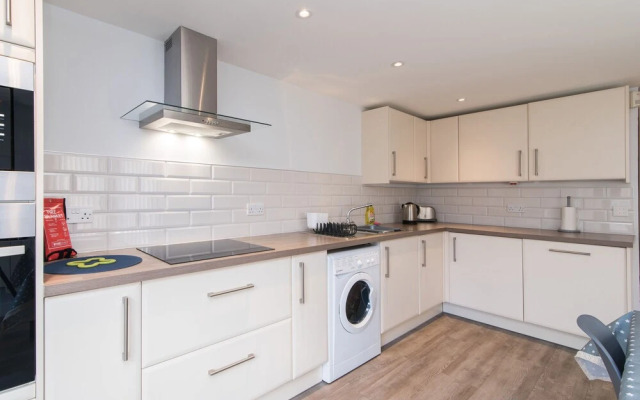 Wilford Lodge - Studio