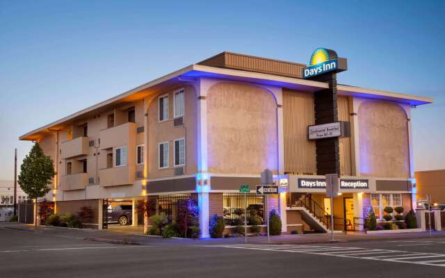 Days Inn by Wyndham Eureka CA