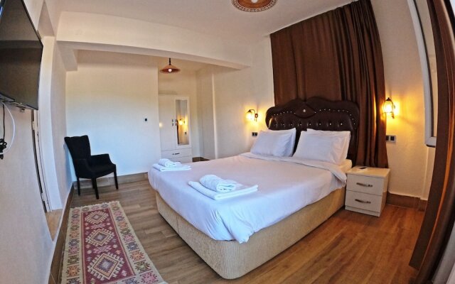 Efes Hidden Garden Resort Otel