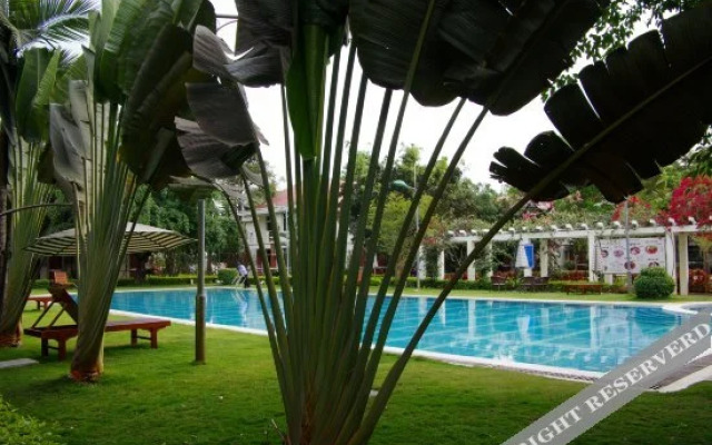Yurui Hot Spring Garden Hotel