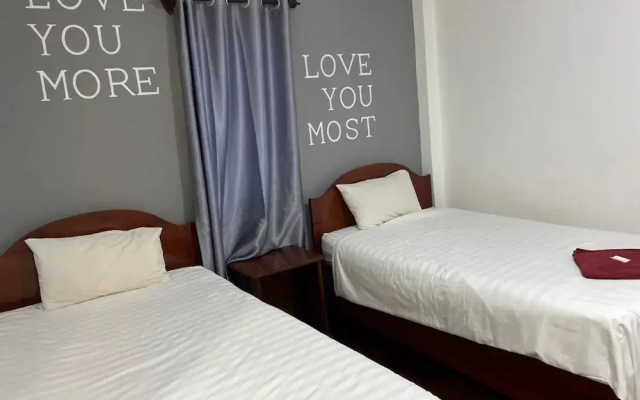 DaViKa Hotel