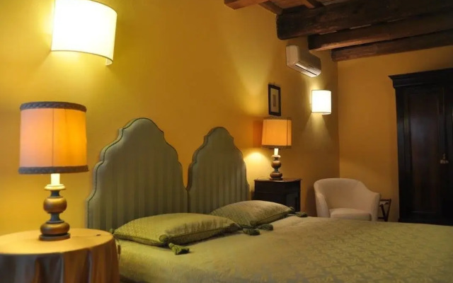 Piazza Nova Guest House