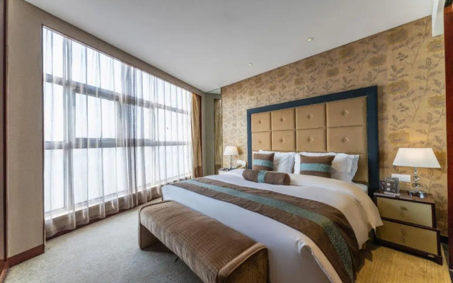 XinHua JianGuo Hotel