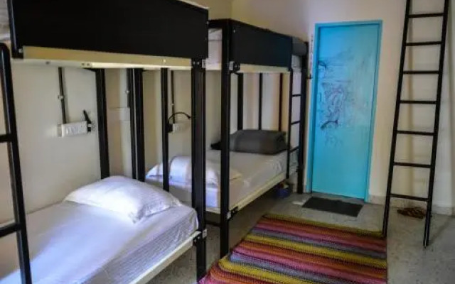 The Hood Co-Living Hostel
