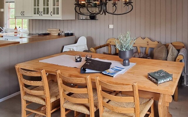 8 Person Holiday Home in Åseral