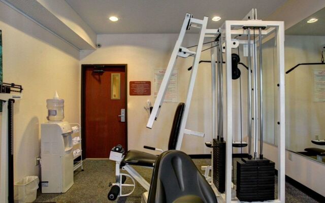 Comfort Inn & Suites