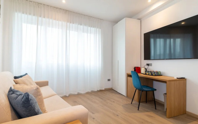 Galleria Roma Art Guesthouse