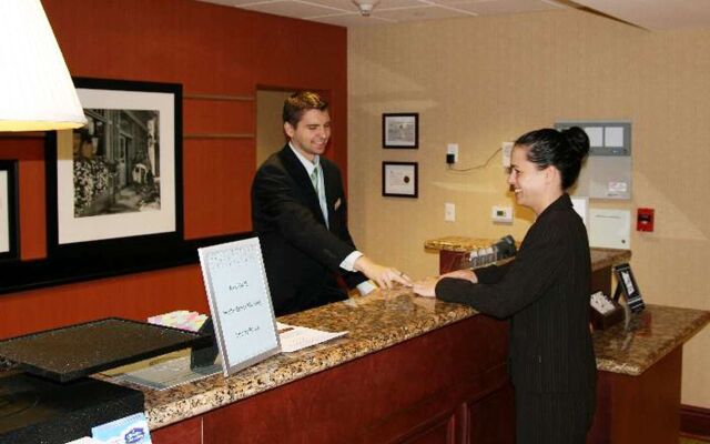 Hampton Inn & Suites Poughkeepsie