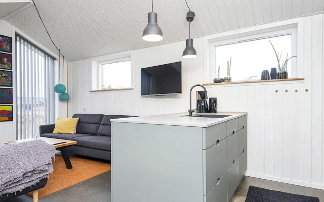 10 Person Holiday Home in Harboore-by Traum