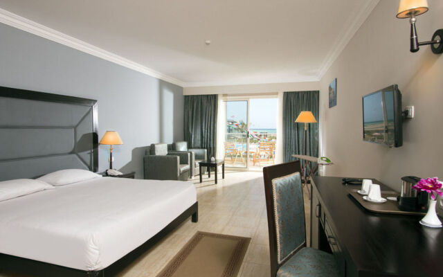 SUNRISE Alora Aqua Park Resort