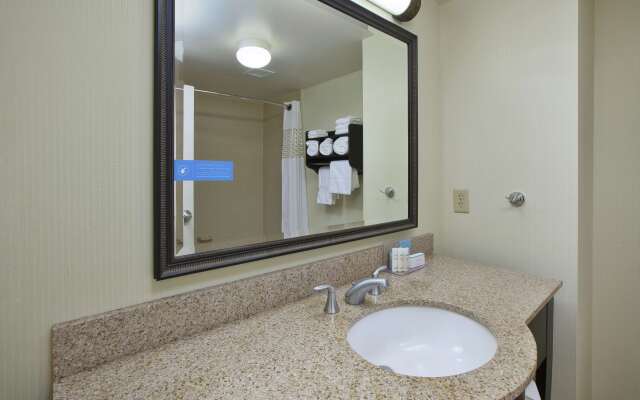 Hampton Inn & Suites Plattsburgh