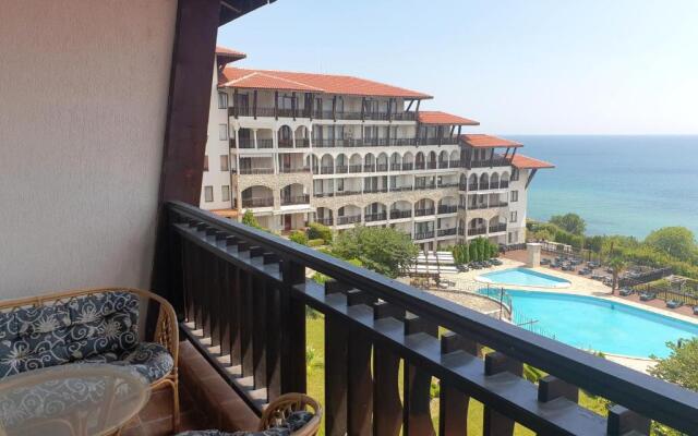 MONASTERY Apart Complex