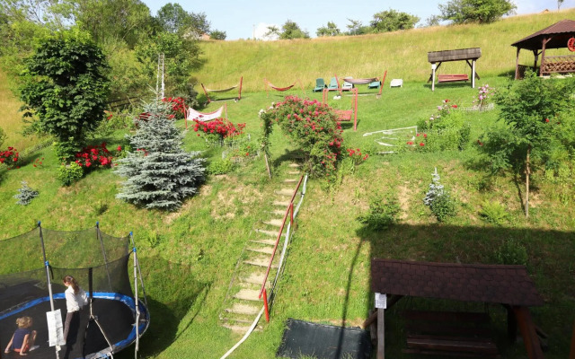 Pensiunea Dealul Frumos