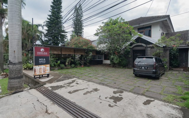 Imelda Residence Setrasari RedPartner