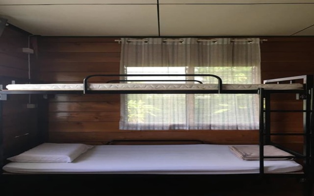 Nine House - Hostel