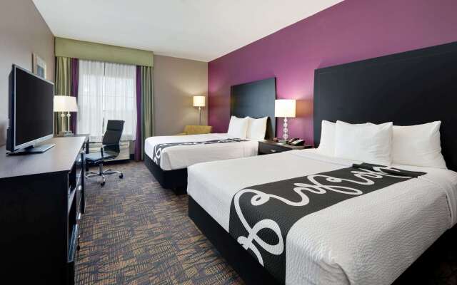 La Quinta Inn & Suites by Wyndham Jourdanton - Pleasanton