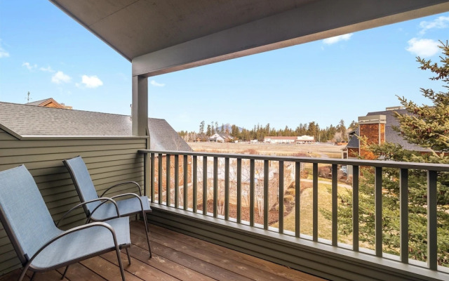 The Three Sisters Walk to Downtown Sisters