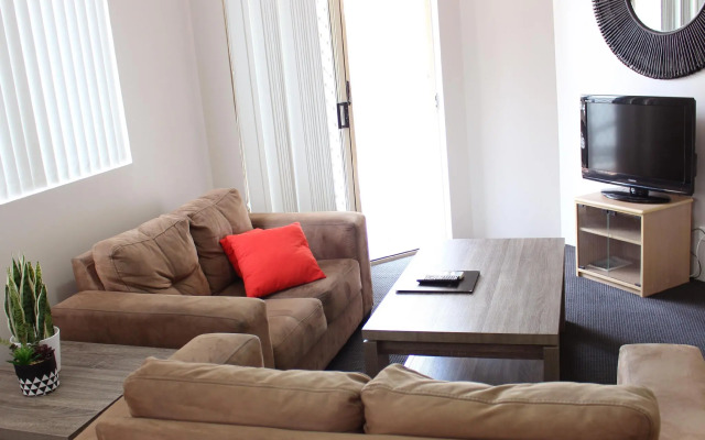 Surfers Riverside Apartments