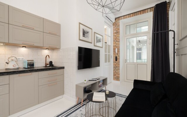 Kraków Stylish Apartment by Renters