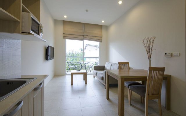 Seaview modern Apartment at Karon Hill
