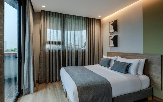 Heiss Hotel By Jalo