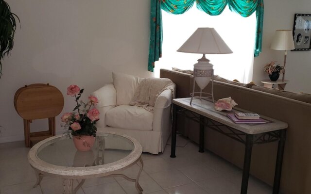 Beautiful 3 Bedroom 4 Bathroom Villa