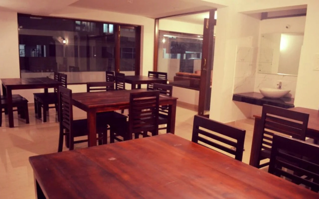 Blackroots Serviced Apartments