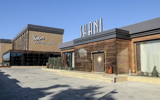 Shani Hotel & Villas