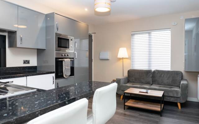 Magna House Apartments