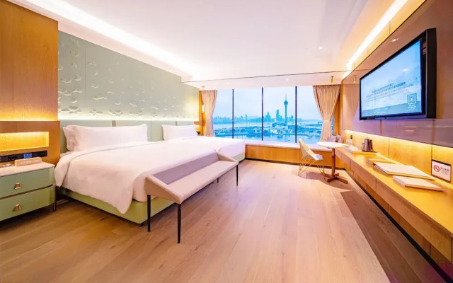 YOHO Treasure Island Hotel