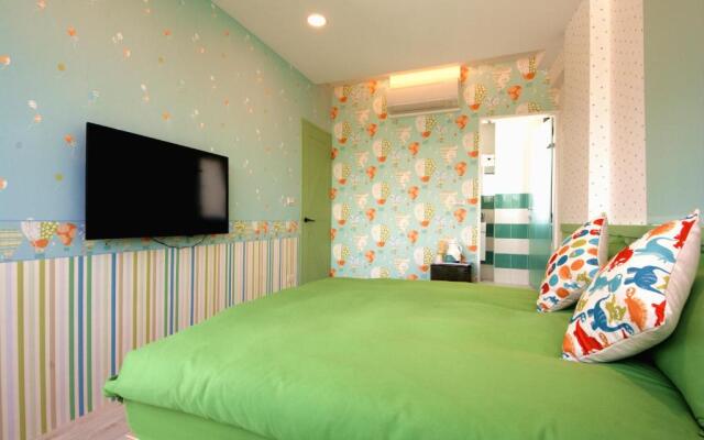 Camouflage Guest House