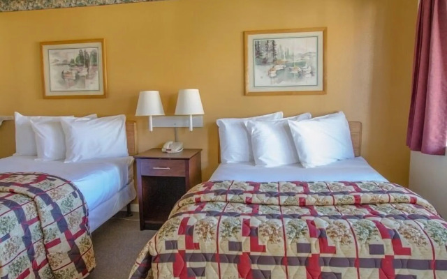 California Suites Hotel