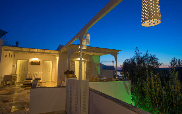 Cyclades Studios - Paros