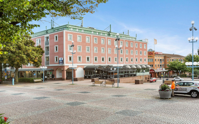 Best Western Hotel Tranas Statt