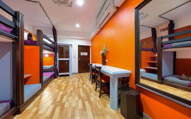 Kerton Hostel