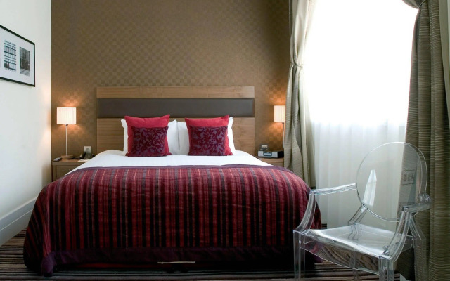 Leopold Hotel