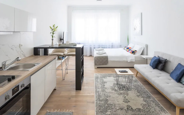 Flower Square Apartments