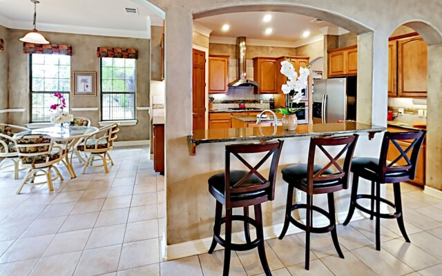 8413 Leander - 4 Br Home