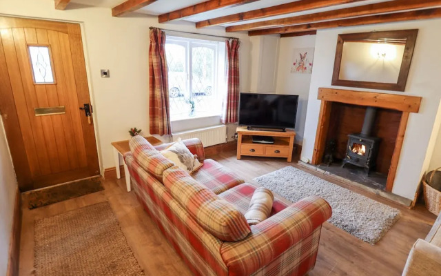 Thames Cottage