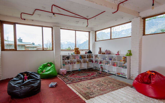 Larisa Resort, Manali