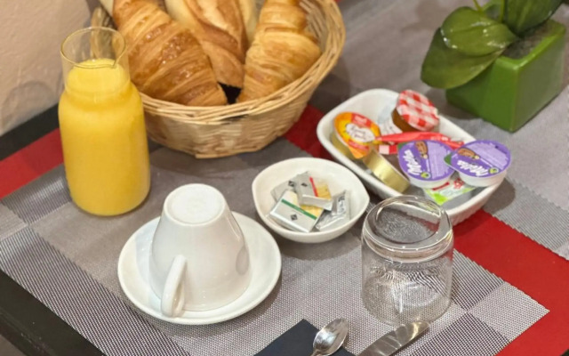 Hotel Victor Hugo