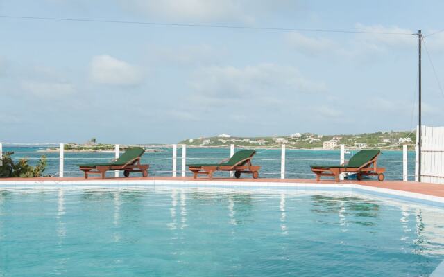Arawak Beach Inn